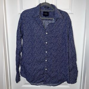 American Eagle Outfitters Blue Floral Casual Shirt